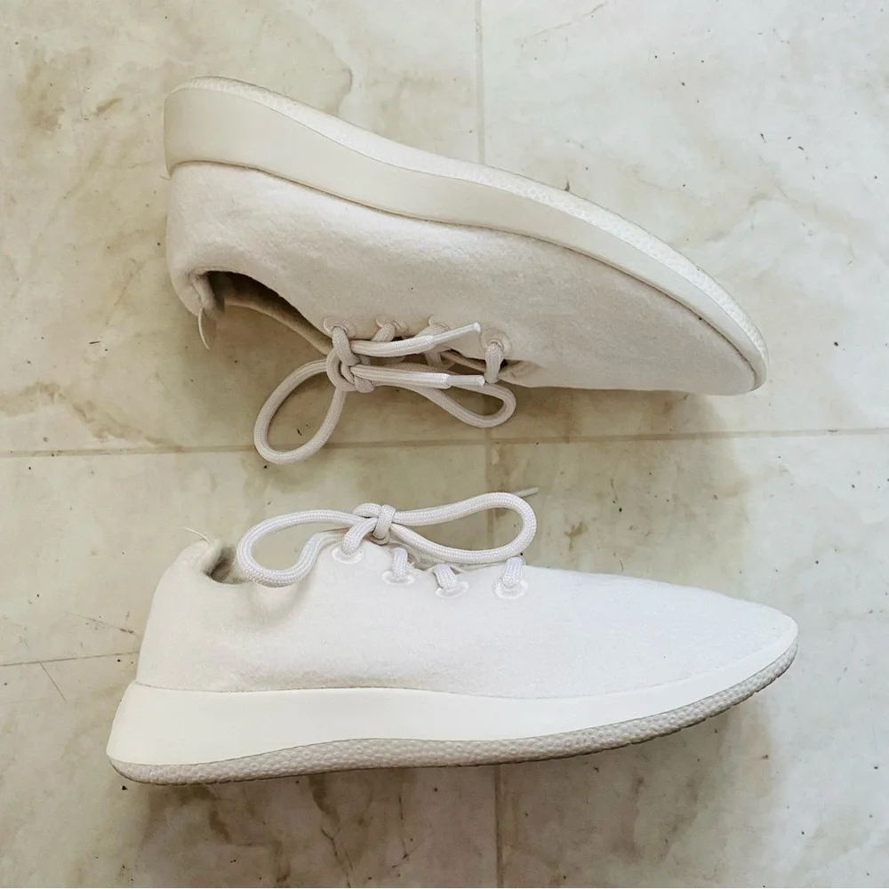 $110 allbirds Wool Runner Comfort Light Weight Sneakers Natural White size 7